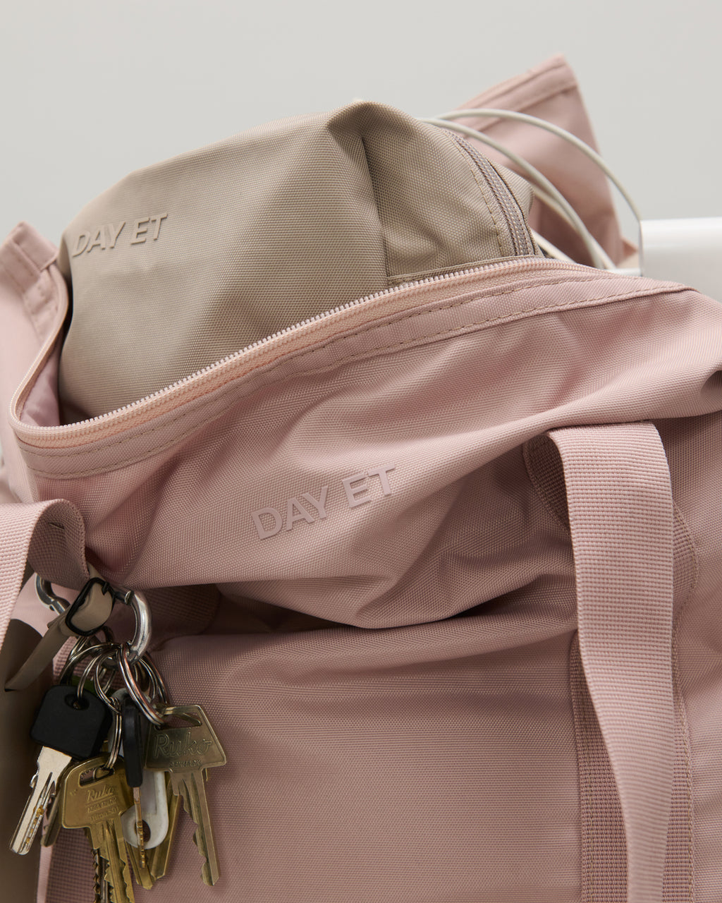 Medium Gweneth Tonal Shopper Taske