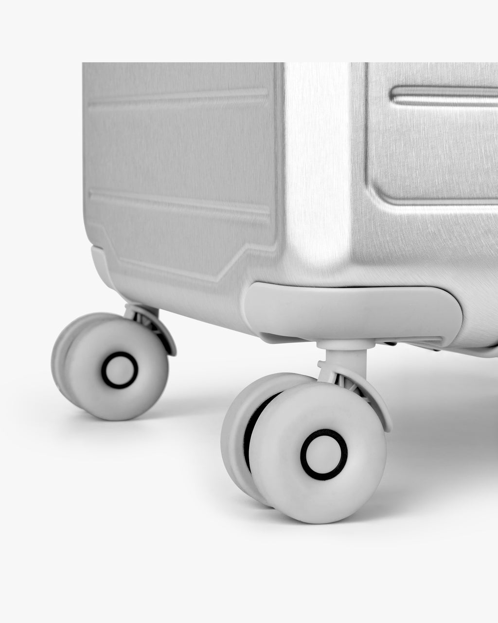 Day Tonal 24" Trunk