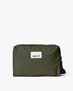 Day Gweneth RE-S Washbag L