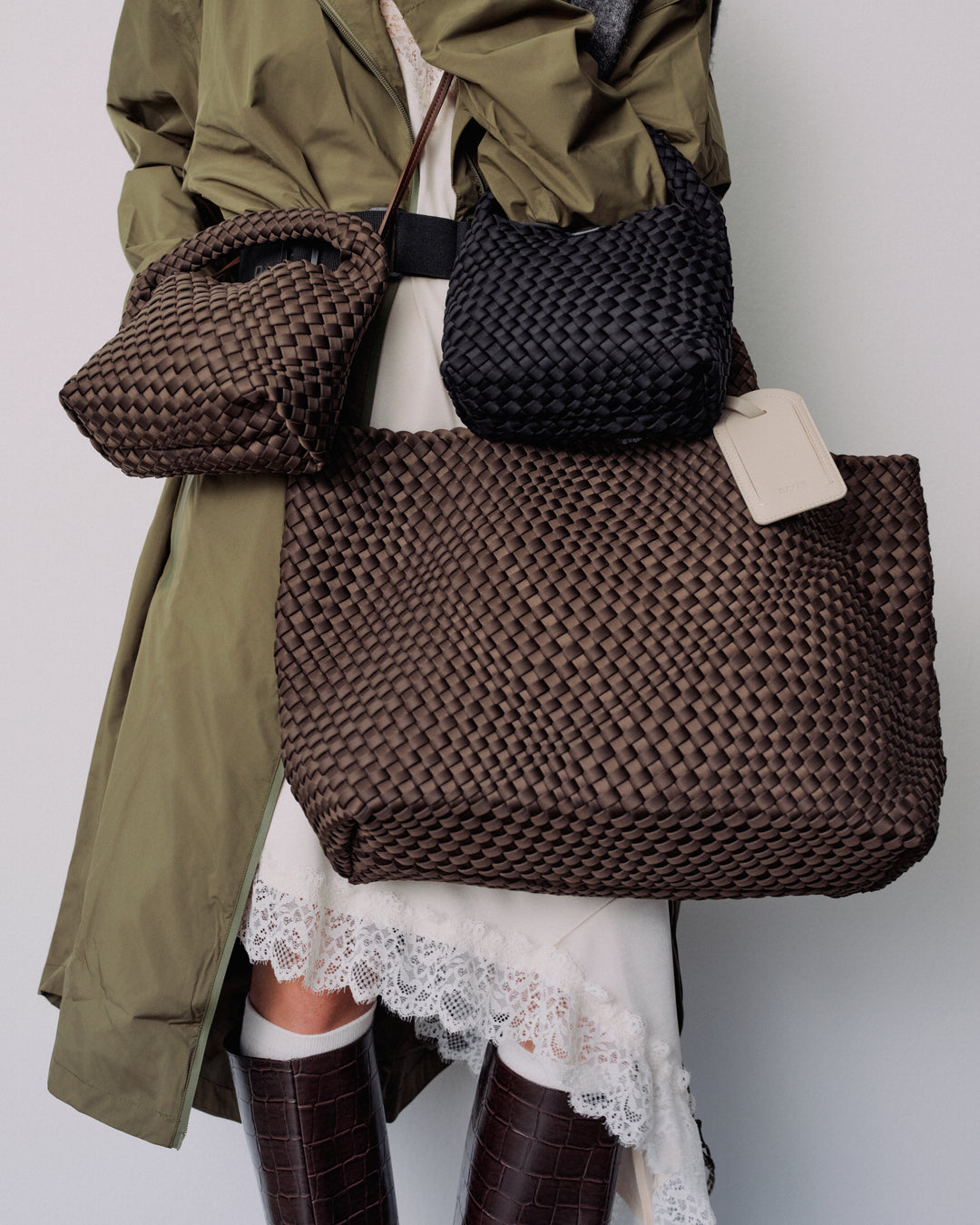 Large Hand-Braided Neoprene Skuldertaske
