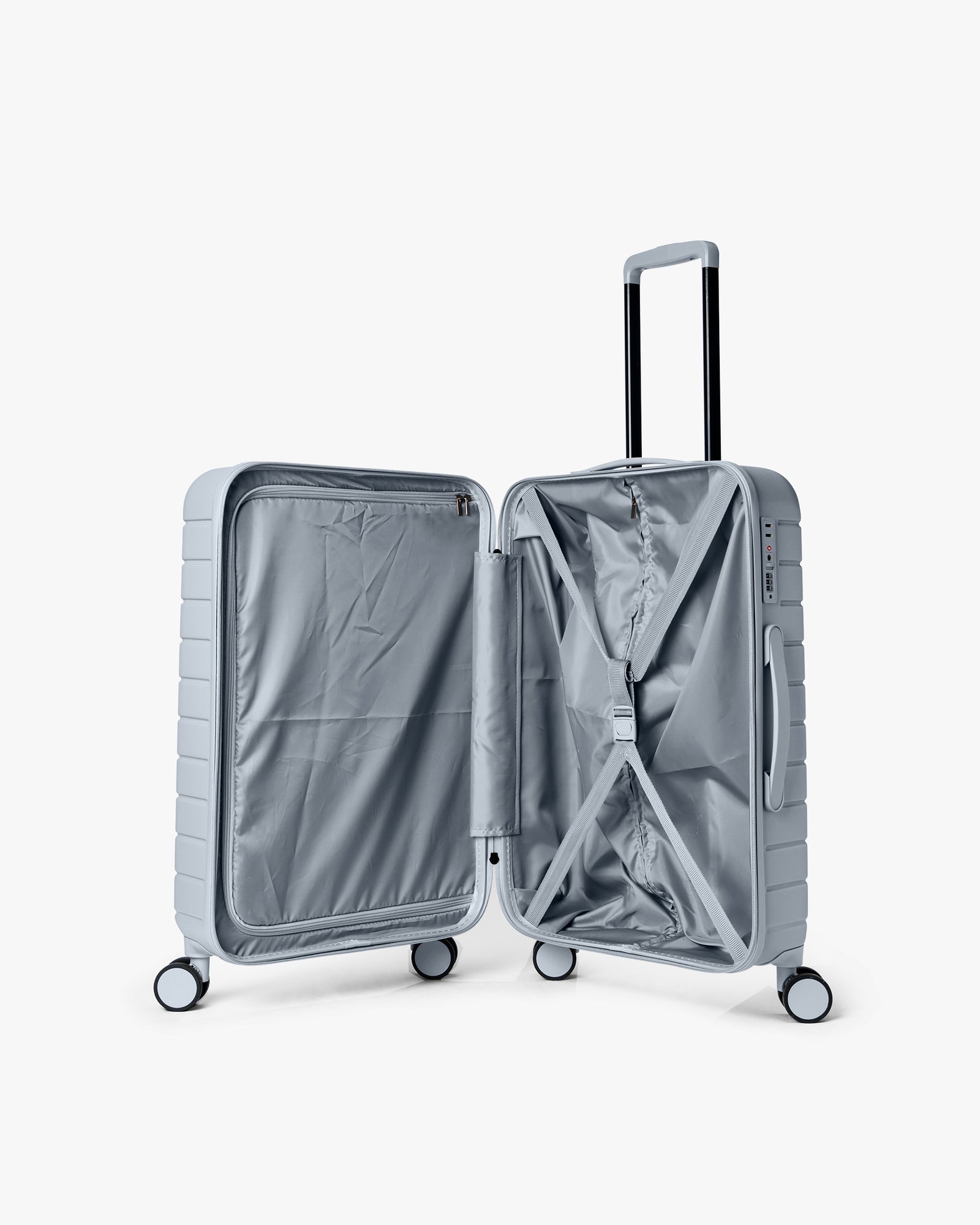 Medium 24" Tonal Logo Check-In Kuffert
