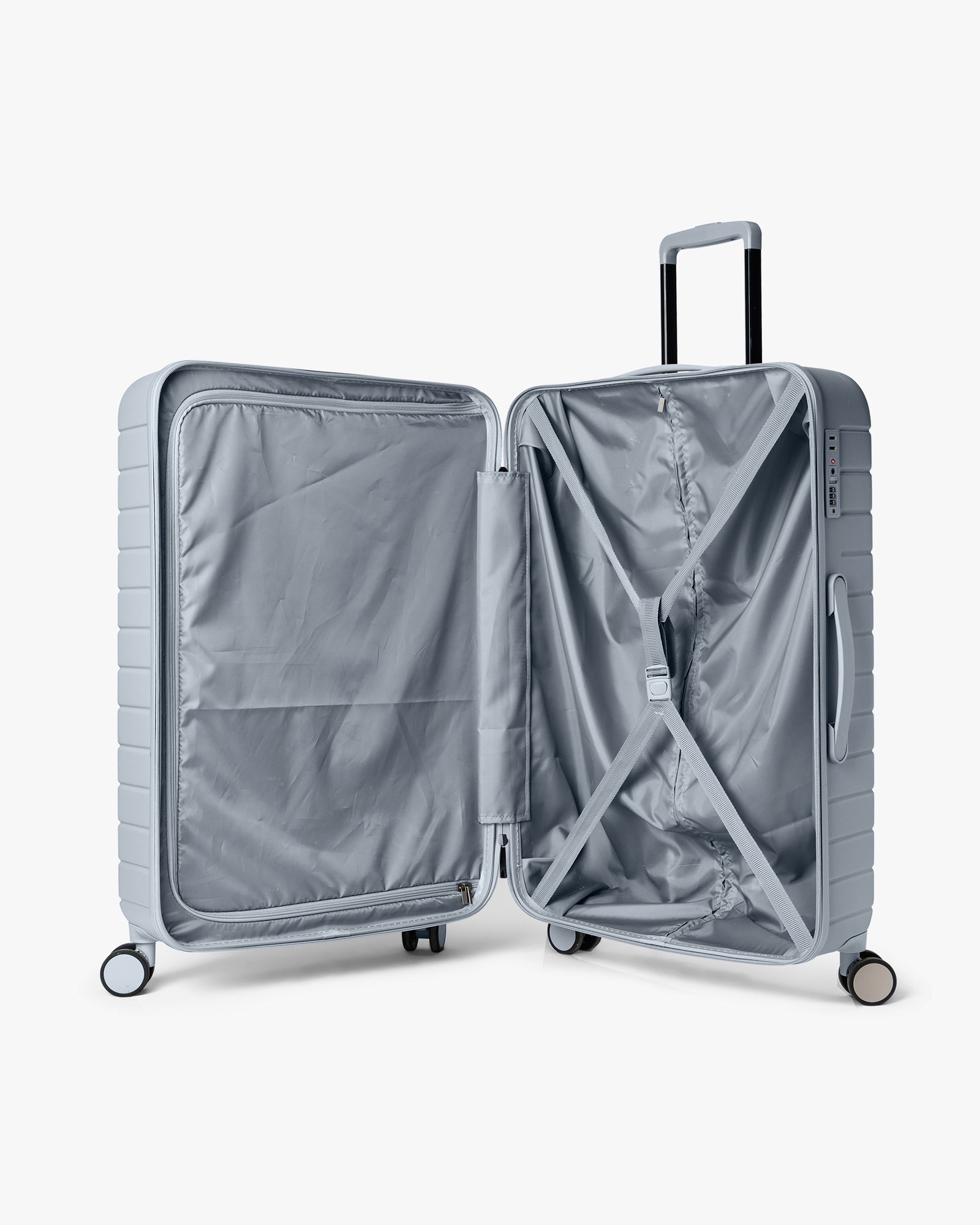 Large 28" Tonal Logo Check-In Kuffert
